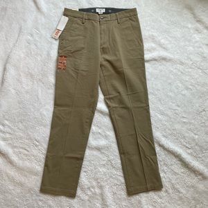 Dockers Khaki
